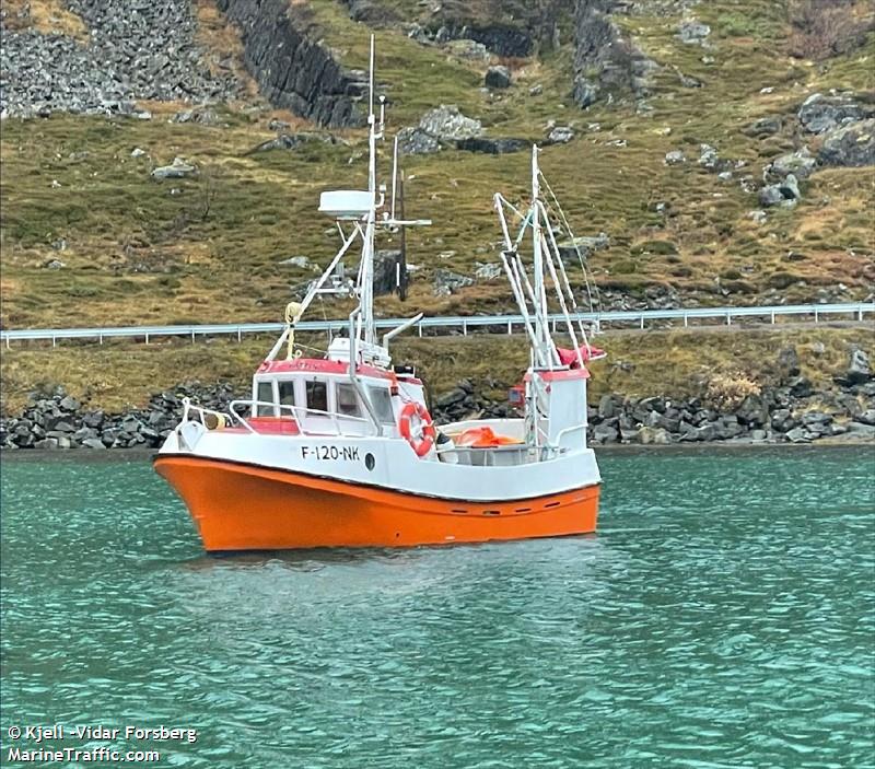 maartind (Fishing vessel) - IMO , MMSI 257428800, Call Sign LM4863 under the flag of Norway