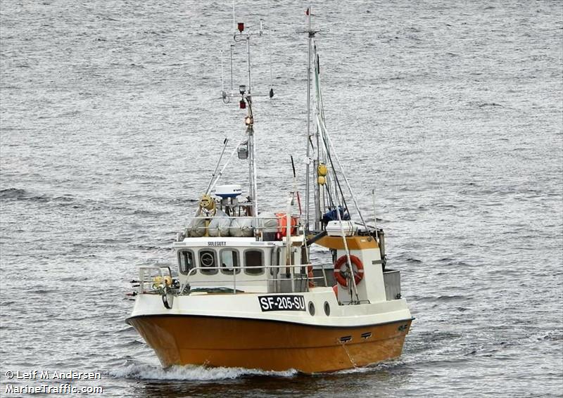 sulagutt (Fishing vessel) - IMO , MMSI 257031110, Call Sign LF6034 under the flag of Norway