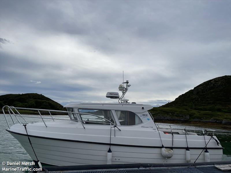 skotsvaerjenta (Pleasure craft) - IMO , MMSI 257579490, Call Sign LE4233 under the flag of Norway