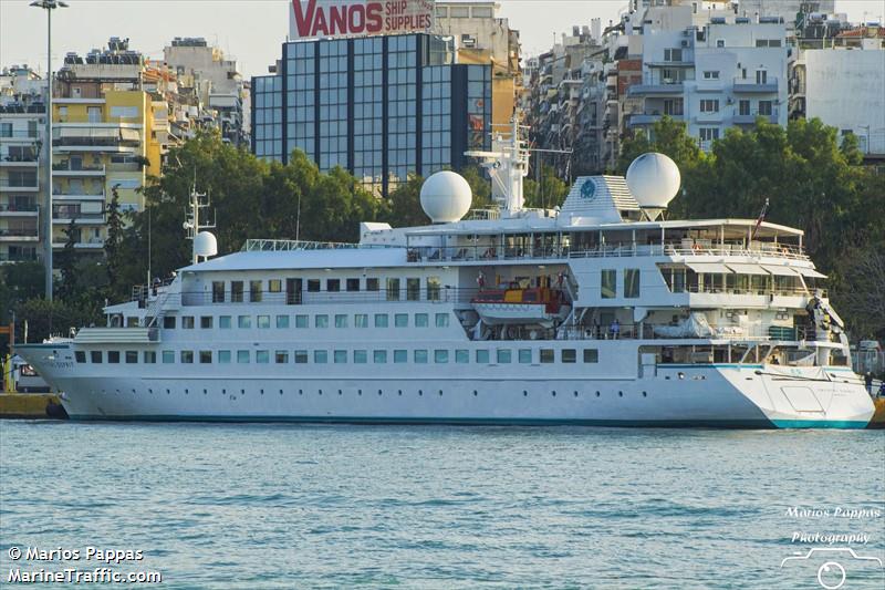 nat geo islander 2 (Passenger (Cruise) Ship) - IMO 8705266, MMSI 735060256 under the flag of Ecuador