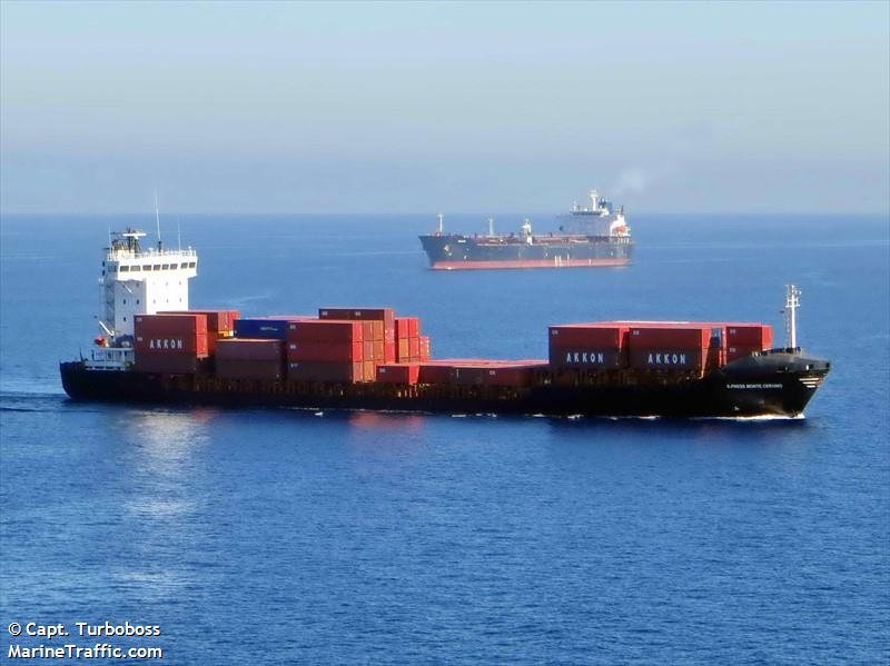 zeynep (Container Ship) - IMO 9292943, MMSI 352002592, Call Sign 3E2365 under the flag of Panama