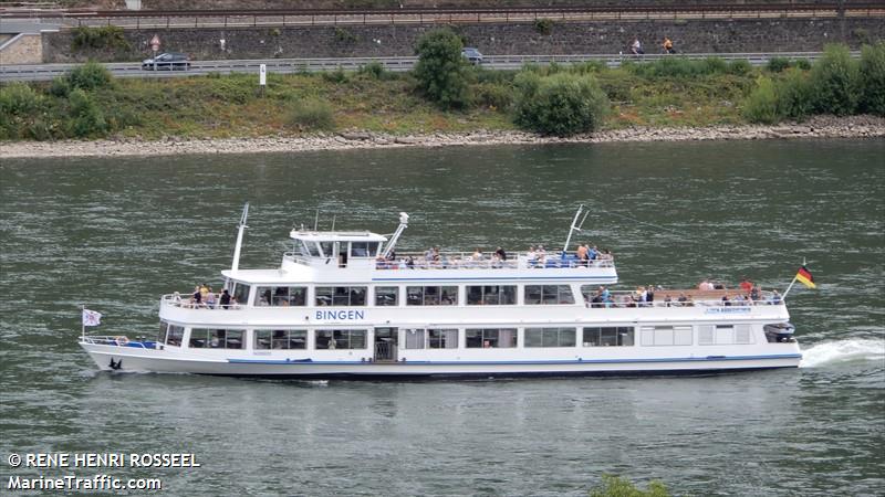 bingen (Passenger ship) - IMO , MMSI 211517870, Call Sign DC4118 under the flag of Germany