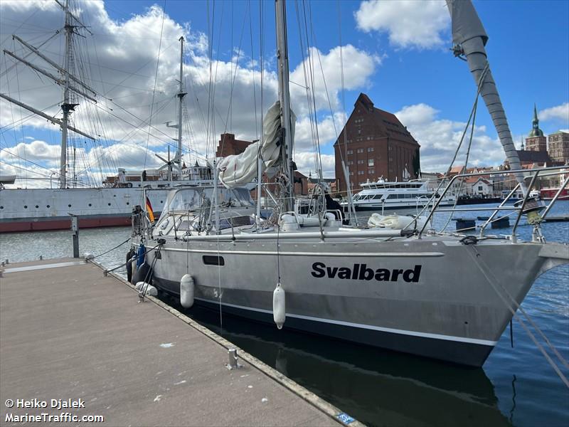 svalbard (Pleasure craft) - IMO , MMSI 211883730, Call Sign DD3184 under the flag of Germany