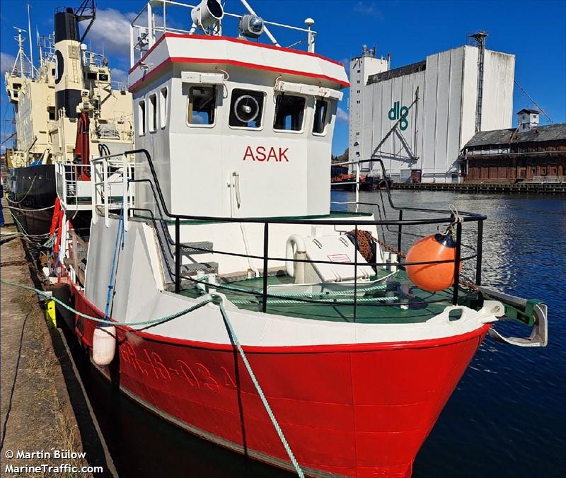 asak (Fishing vessel) - IMO , MMSI 331862000, Call Sign OX3161 under the flag of Greenland