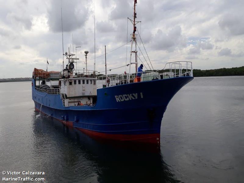 rocky i (Tanker) - IMO , MMSI 710000542, Call Sign PQ 6473 under the flag of Brazil