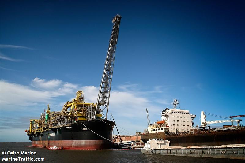 petrobras 53 (Offshore Support Vessel) - IMO 7385136, MMSI 538002370, Call Sign V7IG3 under the flag of Marshall Islands