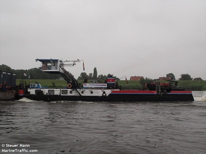 schub 2636 (Cargo ship) - IMO , MMSI 211518740, Call Sign DC6071 under the flag of Germany