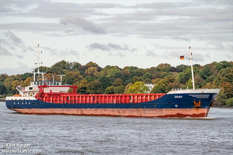 daan (General Cargo Ship) - IMO 9201956, MMSI 245271000, Call Sign PFBH under the flag of Netherlands
