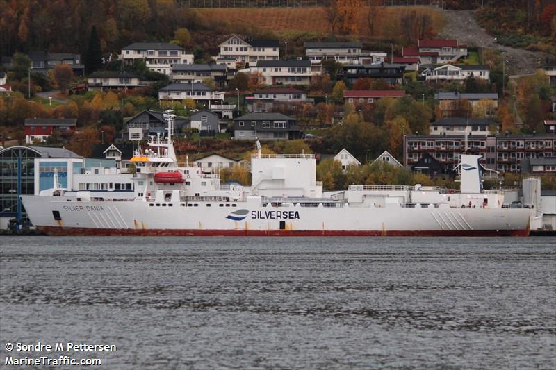 silver dania (Palletised Cargo Ship) - IMO 8808604, MMSI 257520000, Call Sign LAJI8 under the flag of Norway