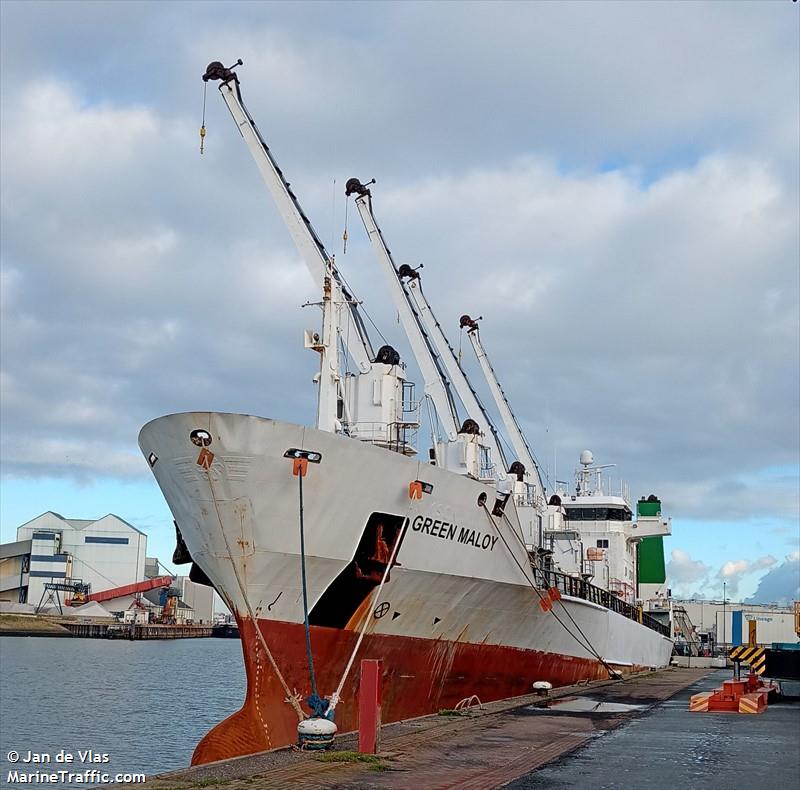 green maloy (Refrigerated Cargo Ship) - IMO 8804579, MMSI 311042400, Call Sign C6YQ9 under the flag of Bahamas