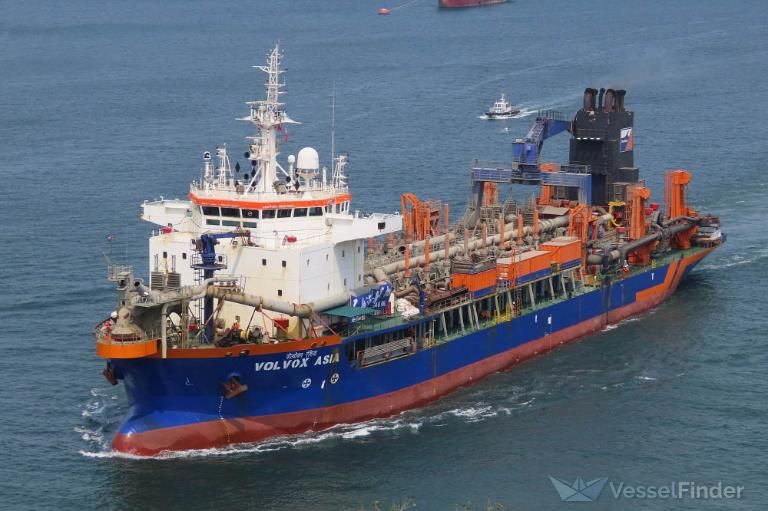 volvox asia (Hopper Dredger) - IMO 9174737, MMSI 419001213, Call Sign AWSR under the flag of India