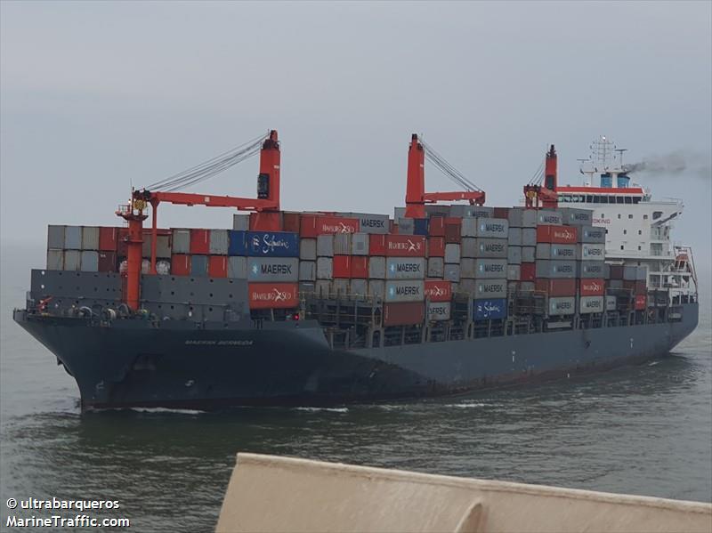 maersk bermuda (Container Ship) - IMO 9697014, MMSI 563096400, Call Sign 9V6595 under the flag of Singapore