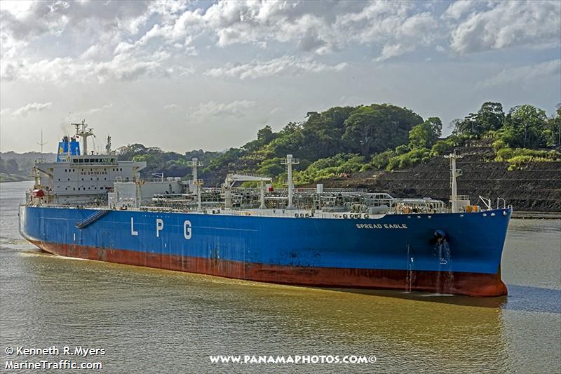 spread eagle (LPG Tanker) - IMO 9699995, MMSI 565113000, Call Sign 9V2314 under the flag of Singapore