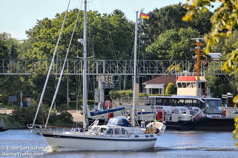 madame silo (Pleasure craft) - IMO , MMSI 211876660, Call Sign DG2041 under the flag of Germany
