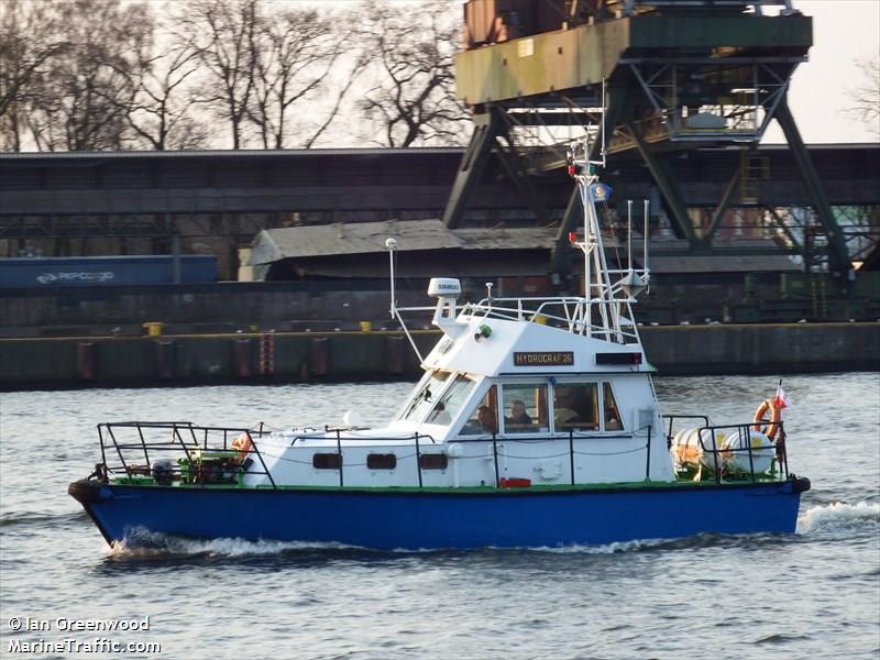 hydrograf 26 (Local type) - IMO , MMSI 261011240 under the flag of Poland