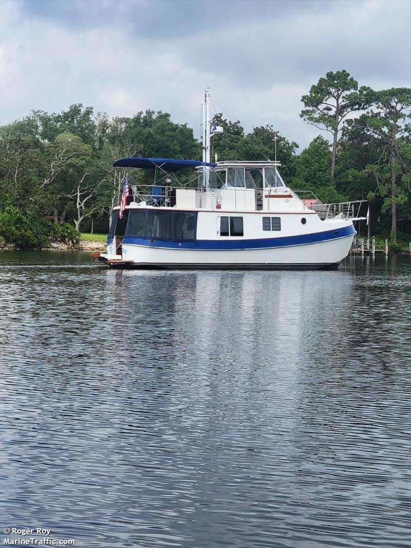 roxanne (Pleasure craft) - IMO , MMSI 338142959 under the flag of USA