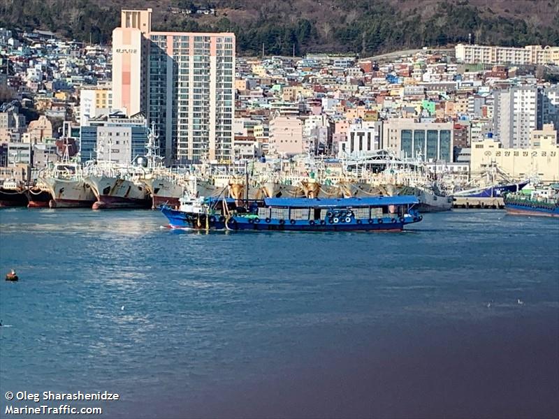 yoo kwang no1 (Fishing vessel) - IMO , MMSI 440108370, Call Sign 501 under the flag of Korea