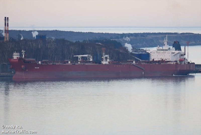 neon (Crude Oil Tanker) - IMO 9183295, MMSI 511100931, Call Sign T8A4154 under the flag of Palau