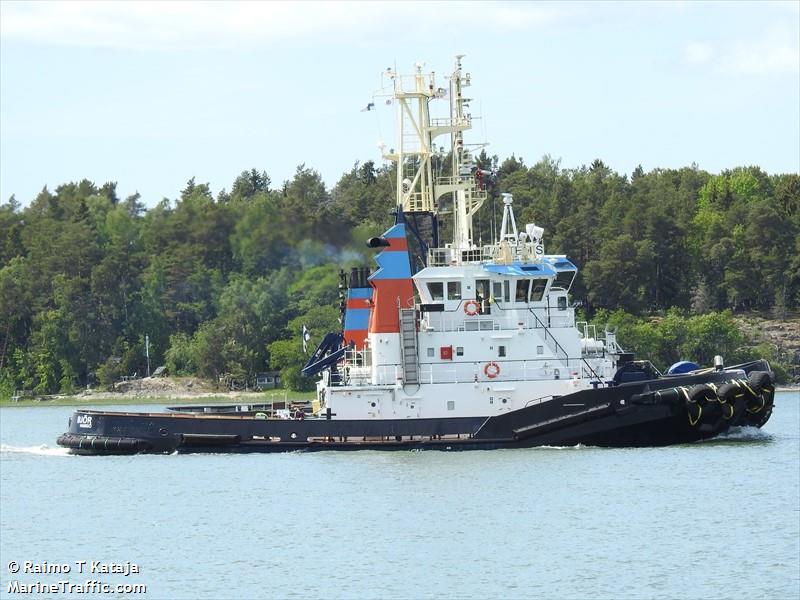 bjorn (Tug) - IMO 9008665, MMSI 230176400, Call Sign OJUQ under the flag of Finland