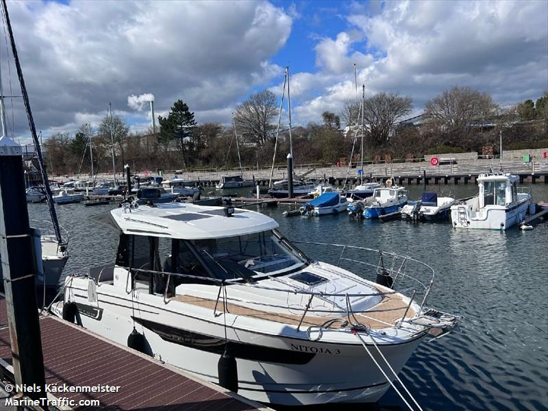 nitoja 3 (Pleasure craft) - IMO , MMSI 211757520, Call Sign DC9293 under the flag of Germany