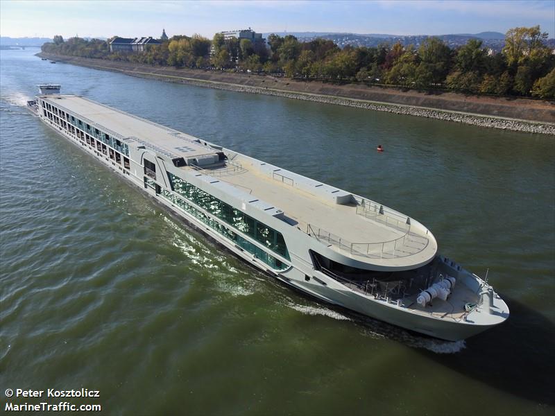 amadeus riva (Passenger ship) - IMO , MMSI 218006380, Call Sign DG9908 under the flag of Germany