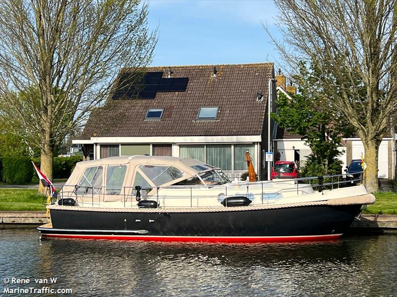 vinea (Pleasure craft) - IMO , MMSI 244374259, Call Sign PD3808 under the flag of Netherlands