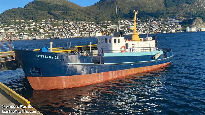 vestservice (Tanker) - IMO , MMSI 257233800, Call Sign LMJN under the flag of Norway