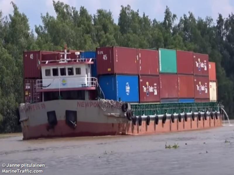 newport cypress 99 (Cargo ship) - IMO , MMSI 574400594 under the flag of Vietnam