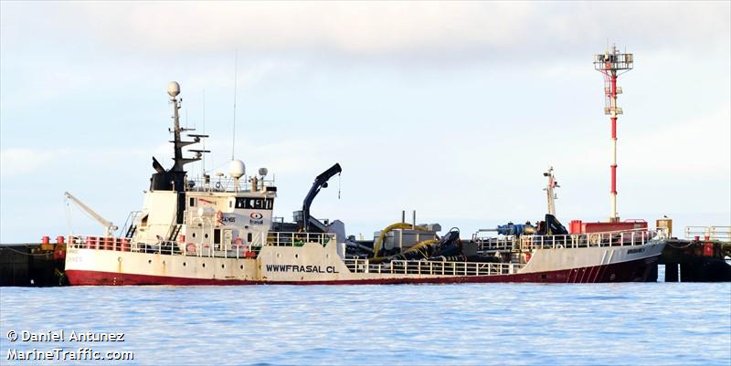 brudanes (Fish Carrier) - IMO 7013862, MMSI 725002929, Call Sign CA7455 under the flag of Chile