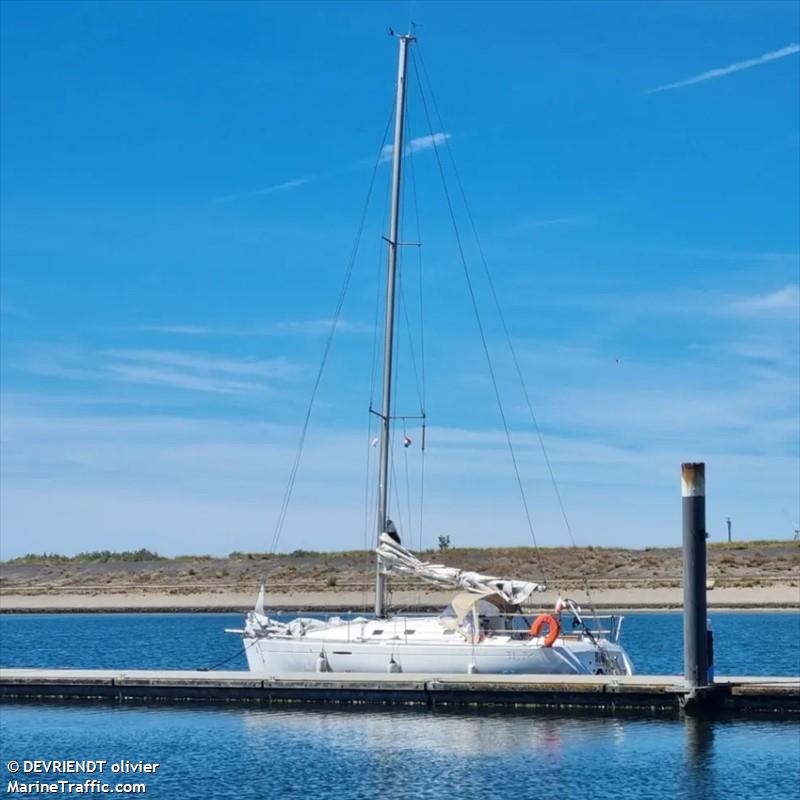 big moustache (Pleasure craft) - IMO , MMSI 227745790, Call Sign FGF6934 under the flag of France