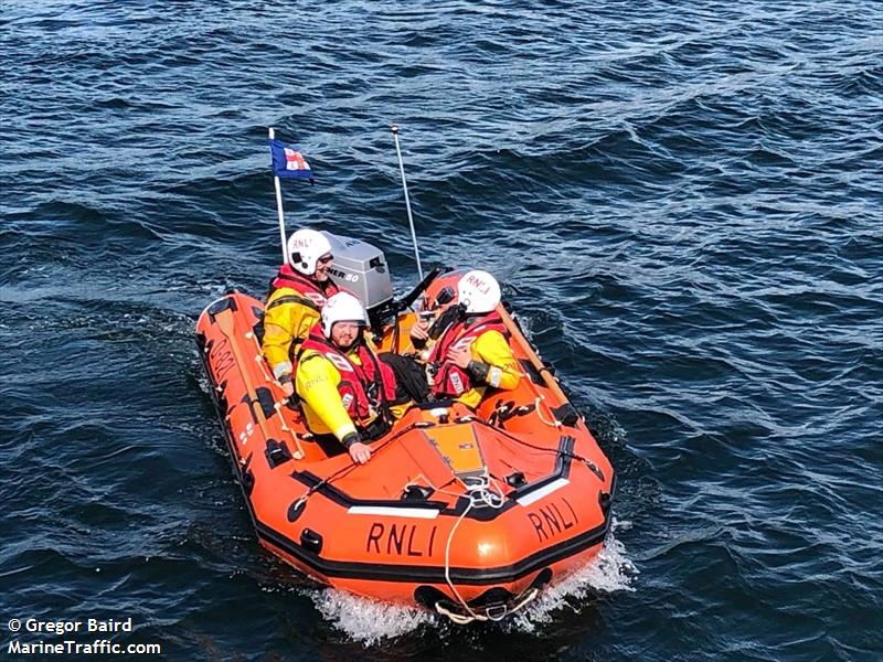 rnli d-821 (SAR) - IMO , MMSI 232012718 under the flag of United Kingdom (UK)