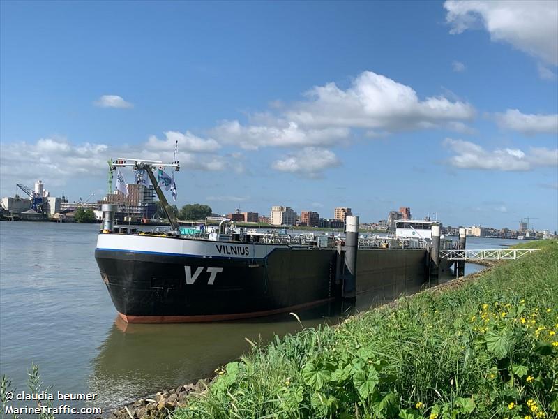 vilnius (Tanker) - IMO , MMSI 244556367, Call Sign PC6215 under the flag of Netherlands