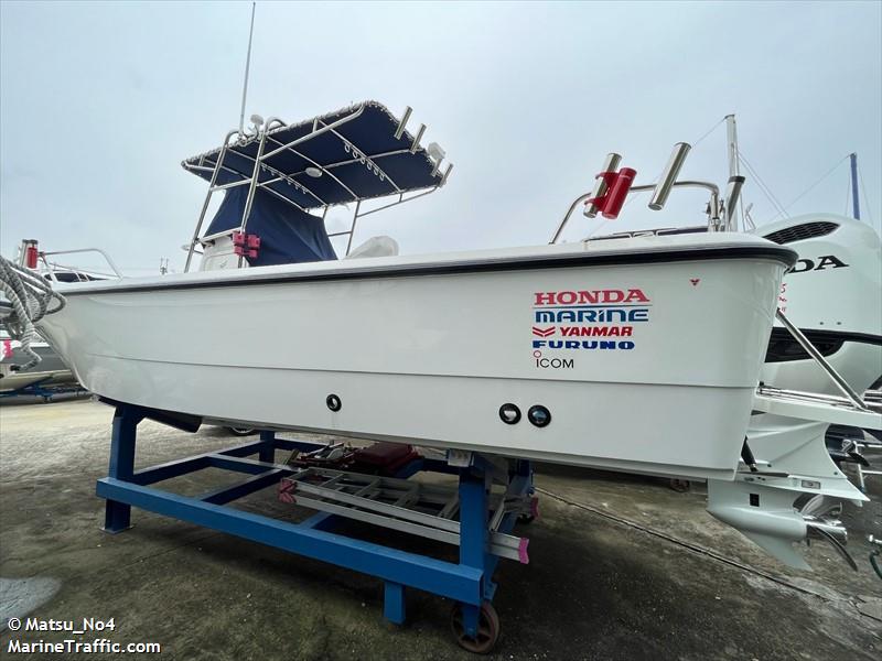 merry (Pleasure craft) - IMO , MMSI 431019506 under the flag of Japan