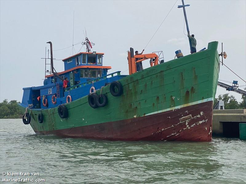 zaqiah iii (Cargo ship) - IMO , MMSI 525401065, Call Sign YC4543 under the flag of Indonesia