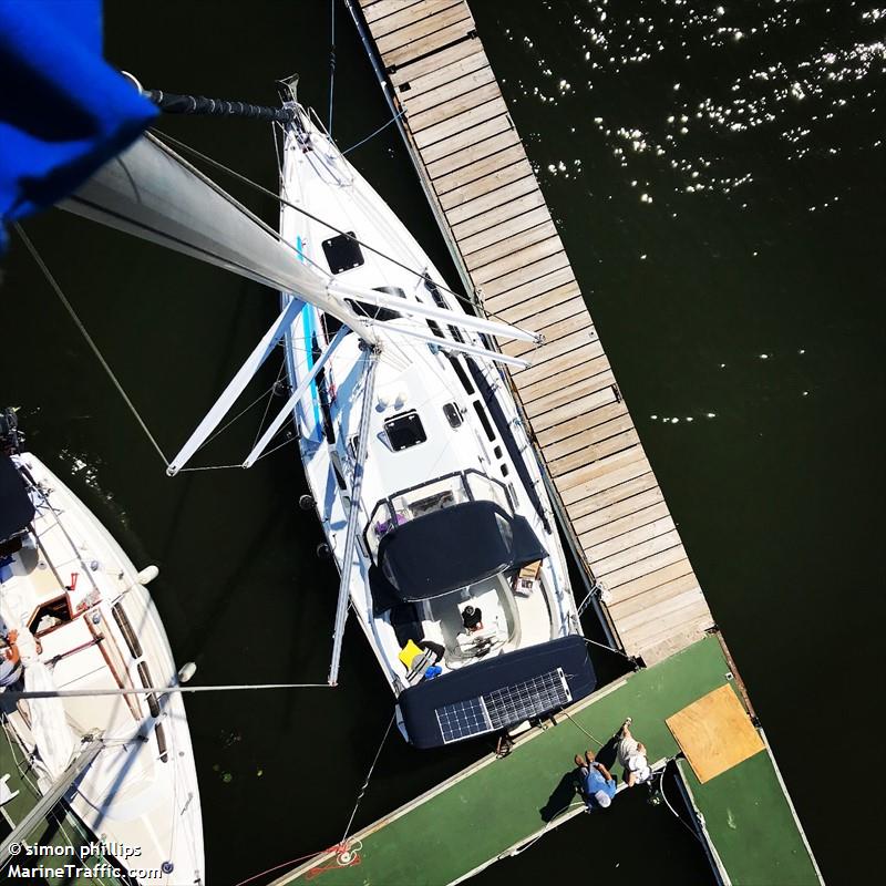 enavigo (Sailing vessel) - IMO , MMSI 316028706 under the flag of Canada