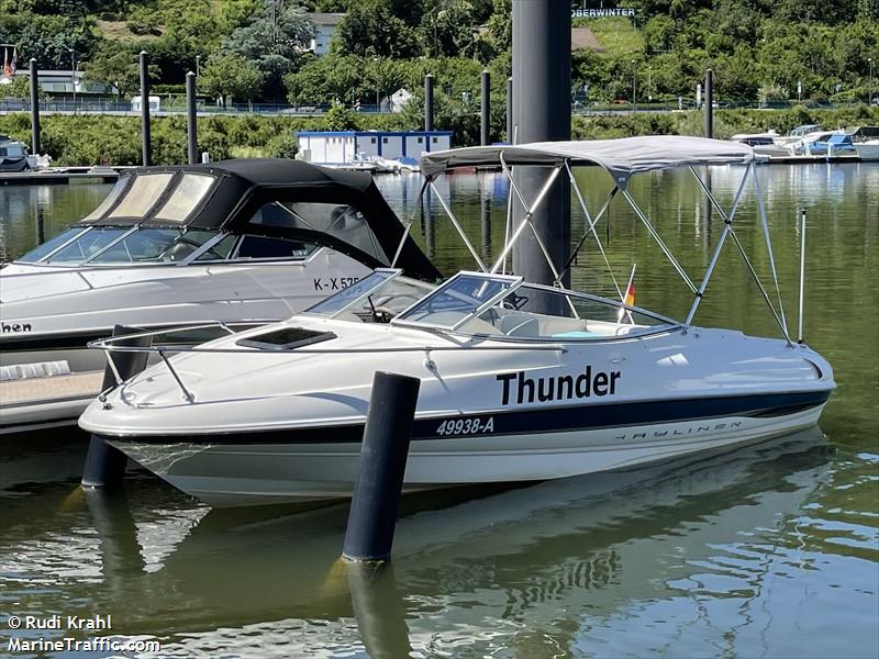 thunder (Pleasure craft) - IMO , MMSI 211496360, Call Sign DB8345 under the flag of Germany