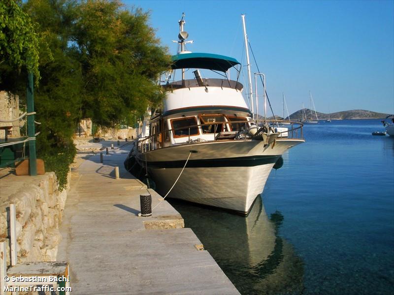 pinocchio (Pleasure craft) - IMO , MMSI 211708430, Call Sign DB 7752 under the flag of Germany