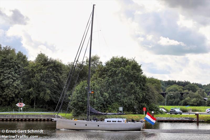 greyhound (Sailing vessel) - IMO , MMSI 244728452, Call Sign PC8253 under the flag of Netherlands