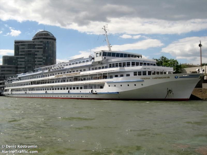 general lavrinenkov (Passenger ship) - IMO , MMSI 273332150 under the flag of Russia