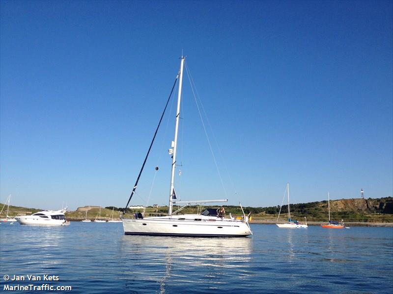 folie (Sailing vessel) - IMO , MMSI 205015300, Call Sign OS3903 under the flag of Belgium