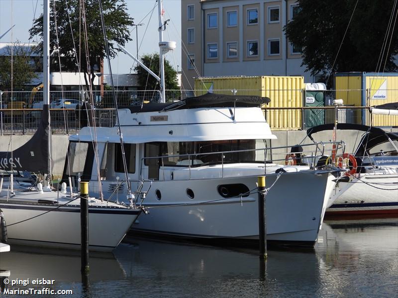 martha (Pleasure craft) - IMO , MMSI 211237120, Call Sign DC5760 under the flag of Germany