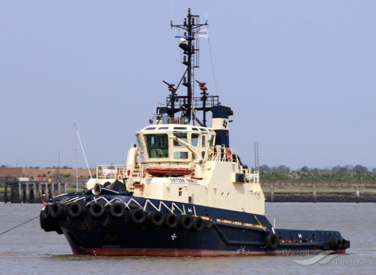 fortitude (Tug) - IMO 9001693, MMSI 232003889, Call Sign MMQU9 under the flag of United Kingdom (UK)