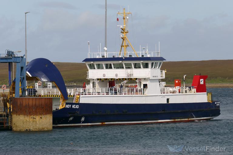 hoy head (Passenger/Ro-Ro Cargo Ship) - IMO 9081722, MMSI 235018919, Call Sign MSQD2 under the flag of United Kingdom (UK)