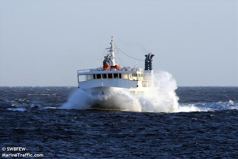 express skopelitis (Passenger Ship) - IMO 8632146, MMSI 237029400, Call Sign SW3130 under the flag of Greece