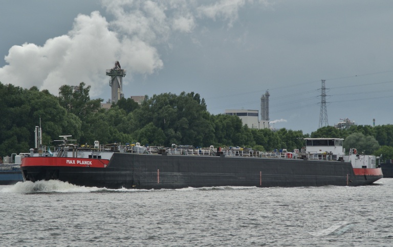 max planck (Tanker (HAZ-C)) - IMO , MMSI 244650836, Call Sign LZJL under the flag of Netherlands