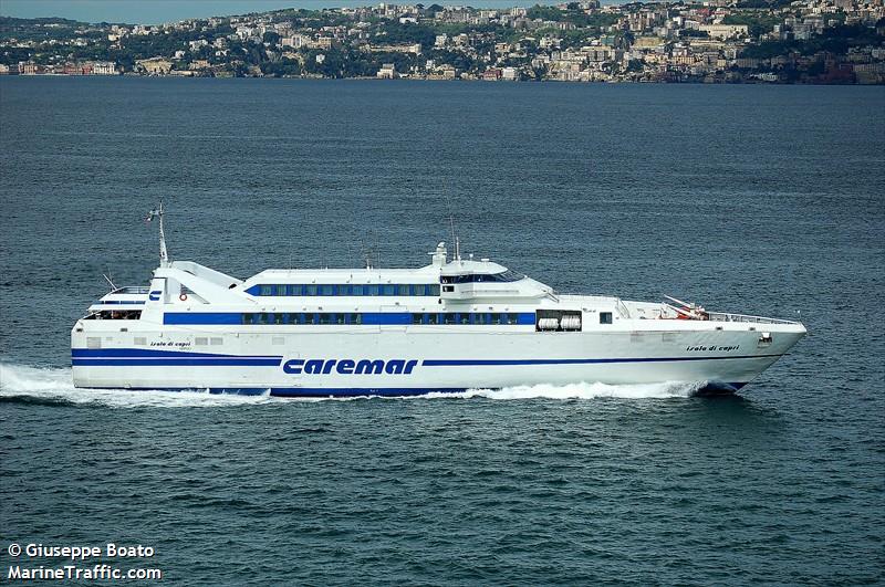 isola di capri (Passenger/Ro-Ro Cargo Ship) - IMO 9166170, MMSI 247300000, Call Sign IBBY under the flag of Italy