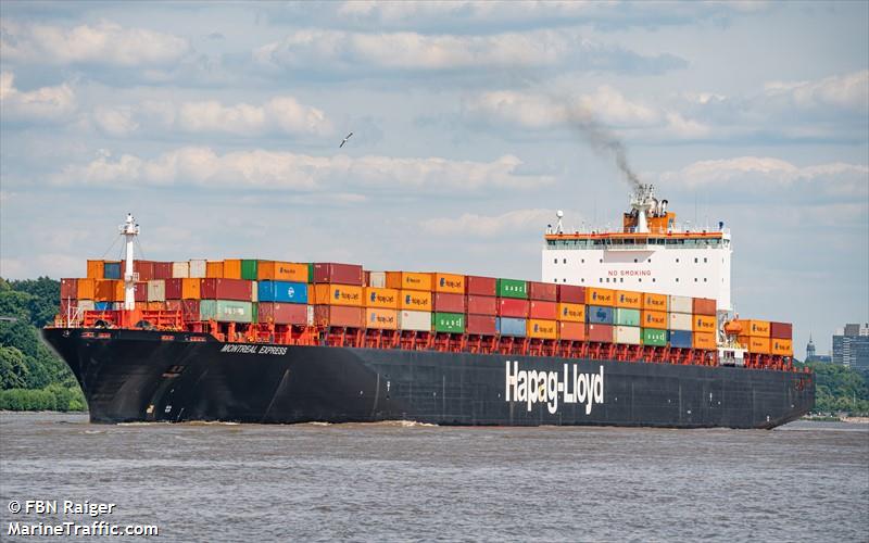 montreal express (Container Ship) - IMO 9253741, MMSI 310750000, Call Sign ZCET4 under the flag of Bermuda