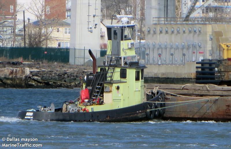 psa taurus ys52 (Tug) - IMO 9868417, MMSI 563070140, Call Sign 9V6442 under the flag of Singapore