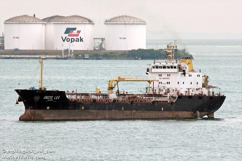 vanda success (Oil Products Tanker) - IMO 9438303, MMSI 566241000, Call Sign 9V9518 under the flag of Singapore