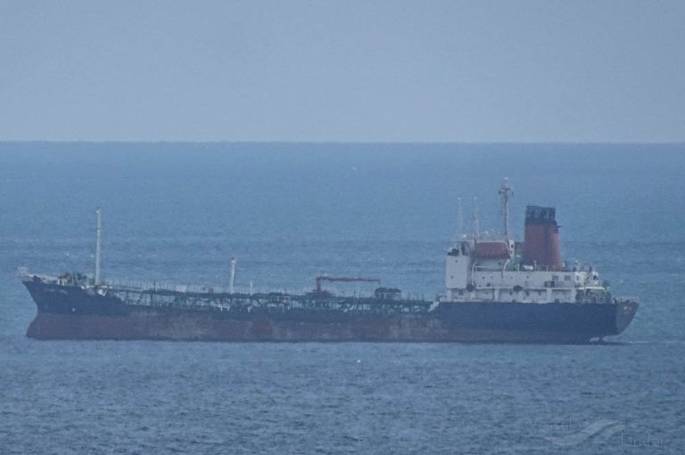 joint luck (Oil Products Tanker) - IMO 8700395, MMSI 667001973, Call Sign 9LU2776 under the flag of Sierra Leone